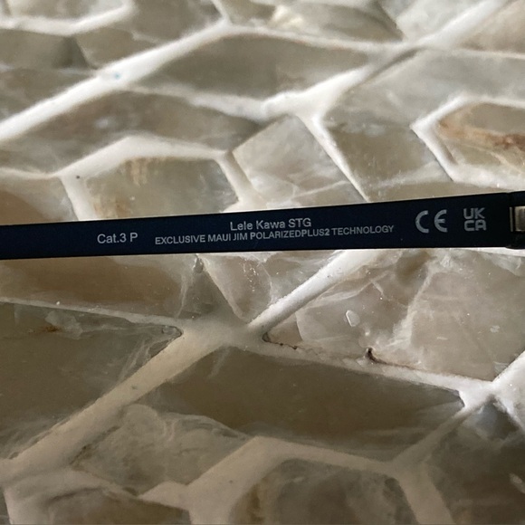 Maui Jim Lele Kawa Unisex Polarized sunglasses w/signature case - Picture 10 of 15